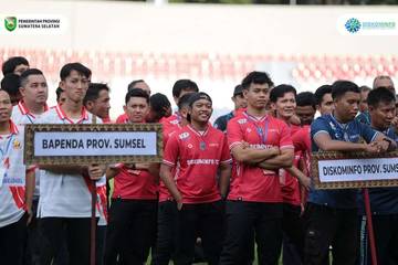 Herman Deru Buka Piala Sepak Bola Antar OPD