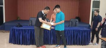 FORKI Sumsel Guyur Bonus Karateka Peraih Medali Kejurnas