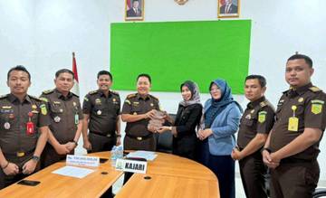 Kejari Lahat Terima Titipan Dana Korupsi Hibah KONI