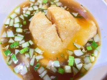 Sensasi Unik Makan Kapal Selam dengan Kuah Model