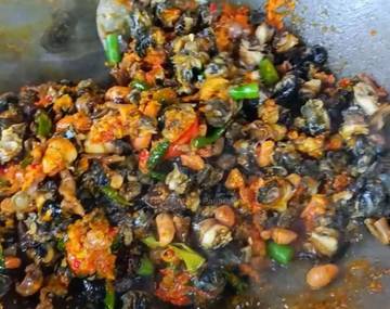 Gulai Keong Sawah Besemah Jadi Primadona