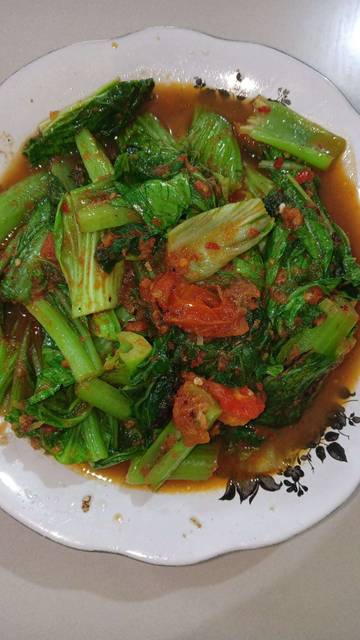 Tips Memasak Sayur Tetap Hijau dan Segar
