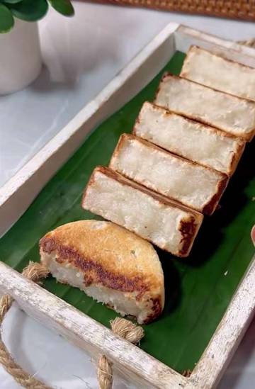Wingko Babat, Kuliner Tradisional di Bawah Jembatan Ampera