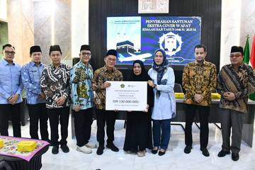 Keluarga Jemaah Haji OKU Timur Terima Rp130 Juta