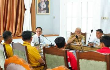Pemkot Palembang Dorong Pembinaan Atlet Muda Sepakbola