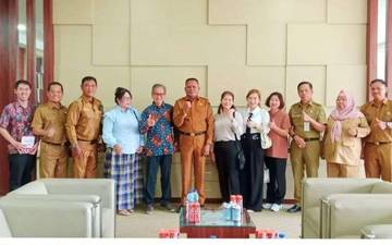 Vihara Prajna Maitreya Gelar Festival Lampion di Prabumulih