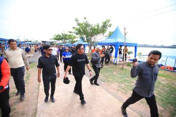 Herman Deru Dorong Pengembangan Wisata Danau Biru