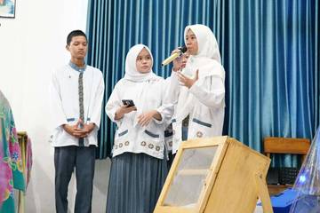 Sekolah Energi Berdikari Cetak Proyek Lingkungan Pelajar