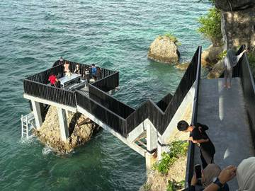 Pengalaman Unik Wisata Cafe Villa 88ARB Boneoge Donggala