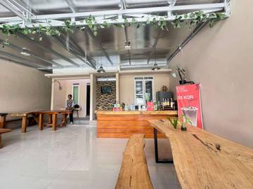 Ngopi Santai di Skoci Caffe Kalukubula