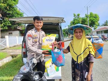Polres Parimo Bersama Bulog Gelar Gerakan Pangan Murah 