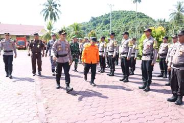Antisipasi Bencana Hodrometereologi, Polres Parimo Gelar Apel Pasukan