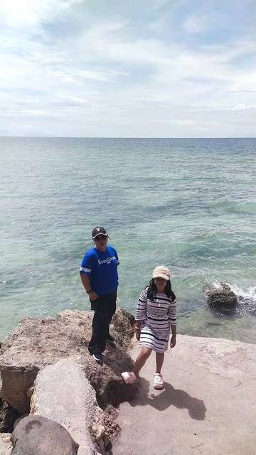 Pesona Keindahan Sore Hari di Tebing Sunset Donggala