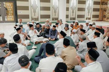 Retret di Masjid, Cara Unik Gubernur Bangun Kepemimpinan