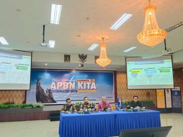 Kemenkeu SATU Riau Gelar Konferensi Pers APBN KITA