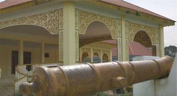 Istana Sayap Pelalawan, Warisan Budaya dan Sejarah Kesultanan di Riau