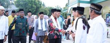 Wakil Bupati Kuansing Gelar Safari Ramadan di Sentajo Raya