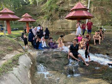 Air Terjun Selanca Jadi Primadona Wisata Lebaran di Rokan Hulu