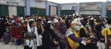 Jamaah Haji Kloter Pertama Riau Tiba di Batam