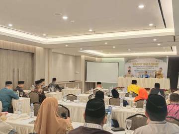 Kemenag Riau Evaluasi Pelaksanaan Haji 1446  Hijriah