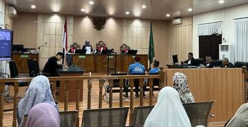 Hakim Jonson Bebaskan Dua Terdakwa Korupsi SHM