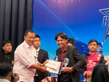 Erina-Reynaldi Juara Bintang Radio RRI Pekanbaru