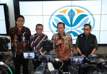 KLH/BPLH-Kemdiktisaintek Bersinergi untuk Penanganan Pemulihan Lingkungan Pascabanjir 