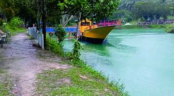 Pesona Air Hijau Tosca Wisata Alam Tersembunyi 