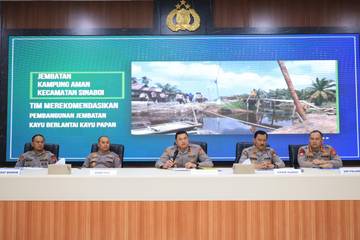 Ditargetkan Sebulan, Polda Riau Siap Bangun 26 Jembatan Desa