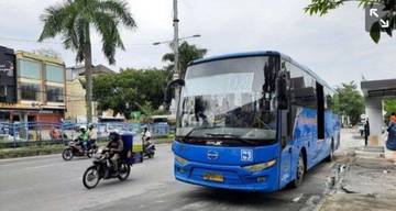 Pemko Pekanbaru Gratiskan Bus TMP Untuk Pelajar