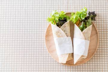 Mengolah Oats Jadi Kulit Wrap Sehat