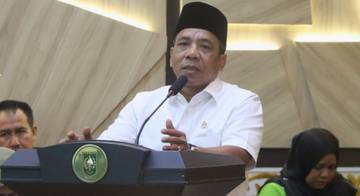 DPRD Riau Tekankan Pentingnya Melihat Kekurangan Kepala Sekolah