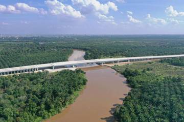 Pembangunan Jembatan Siak 98 Persen, Dukung Konektivitas Rengat-Pekanbaru