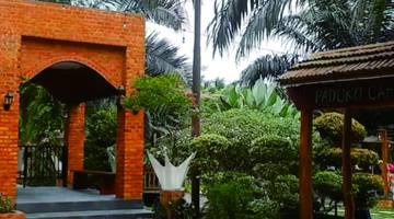 Ruang Nongkrong Favorit Desa Buluh Cina Kampar