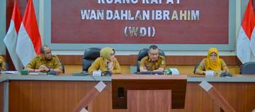 Pemkab Dumai Tertibkan Reklame dan Hiburan Malam