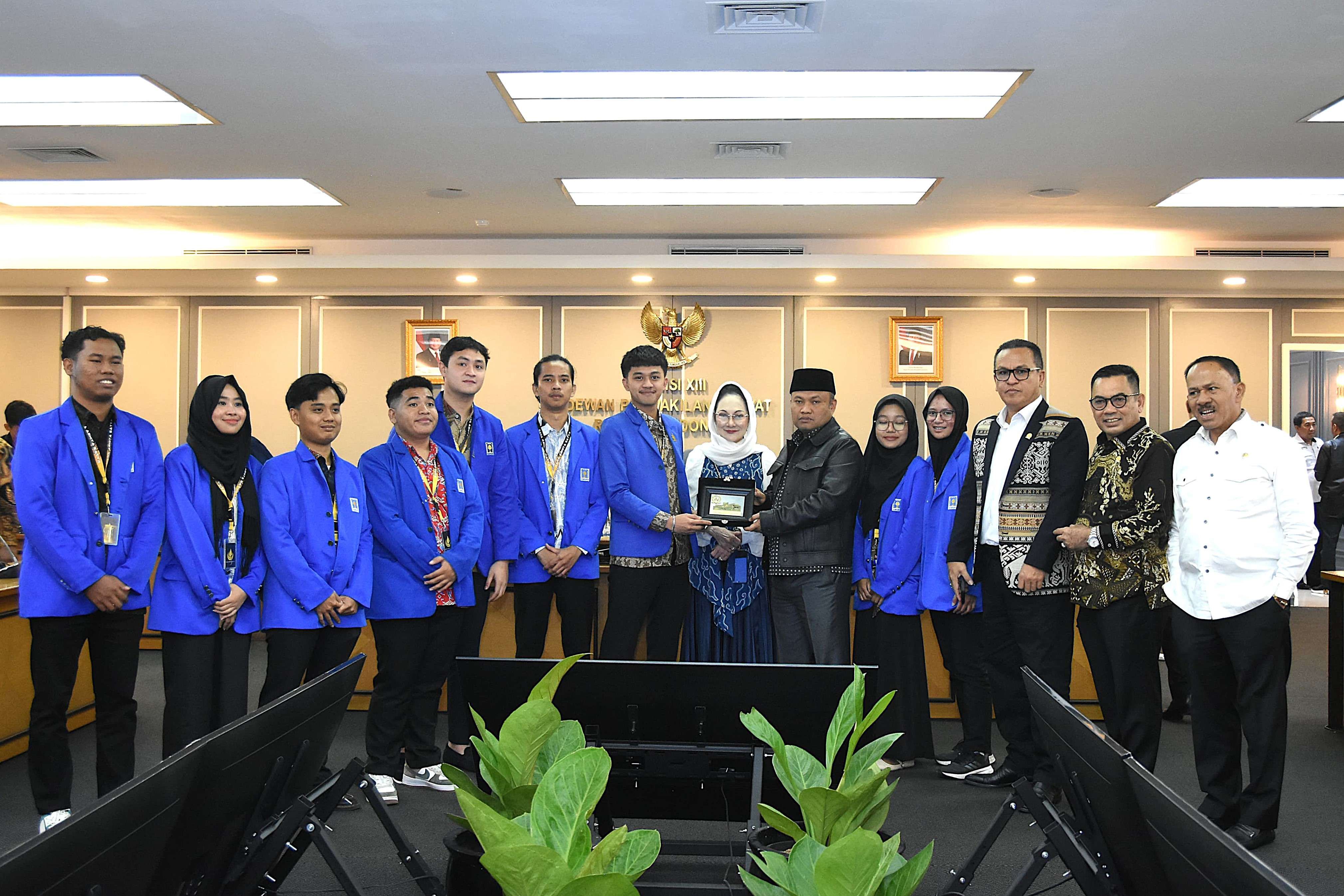 DPR Siap Tuntaskan RUU Masyarakat Adat