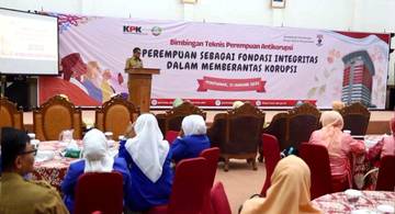 Perempuan Fondasi Antikorupsi di Lingkungan Keluarga