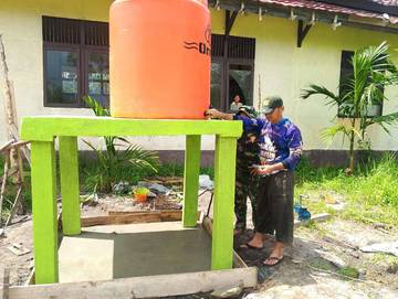 Satgas TMMD Imbangan Kodim 1209/Bky Bangun Tandon Air