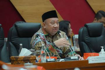 Kaji Ulang Penjurusan SMA, DPR Minta Evaluasi