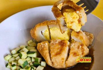Usaha Pempek Dini Jadi Kuliner Favorit di Pontianak  