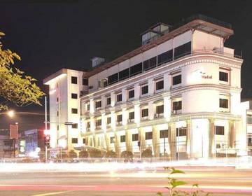One Step Ahead Garuda Hotel pontianak