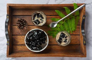 Cincau Jelly Drink, Minuman Segar Penyejuk Tenggorokan