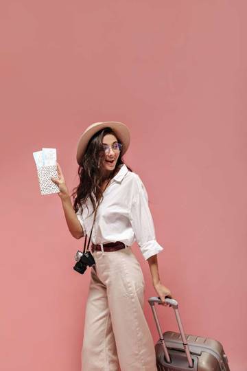 Negara Paling Aman Bagi Perempuan untuk Solo Traveling