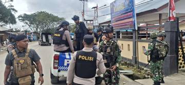 Satgas Kopasgat Supadio Patroli di Daerah Moenamani