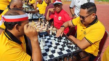 Bripka Noven Juara Catur Kapolres Kubu Raya Cup