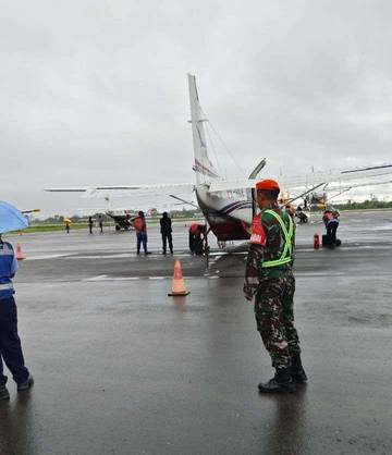 Satgas Korpasgat Pastikan Operasional Bandara Mozes Kilangin Normal