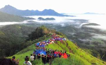 Tempat Wisata Unggulan Kalimantan Barat 