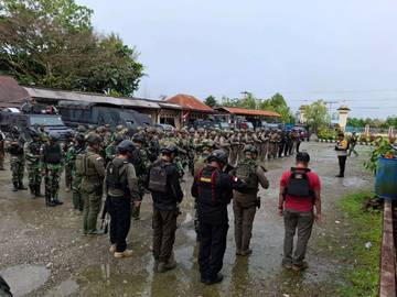 Satgas Korpasgat Mulia Kawal Keberangkatan Gubernur Papua Tengah