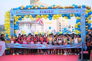 Ribuan Peserta Ikuti Police Women Run Polda Kalbar
