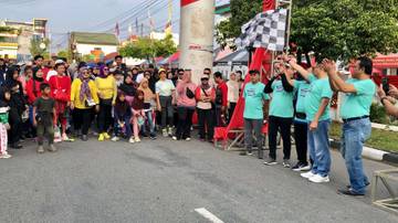 Ribuan Warga Antusias Ikuti Jalan Sehat RRI Pontianak